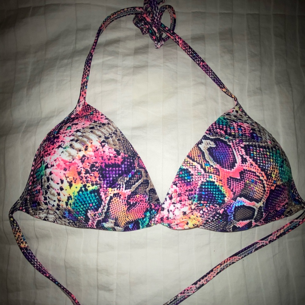 Push up bikini top.